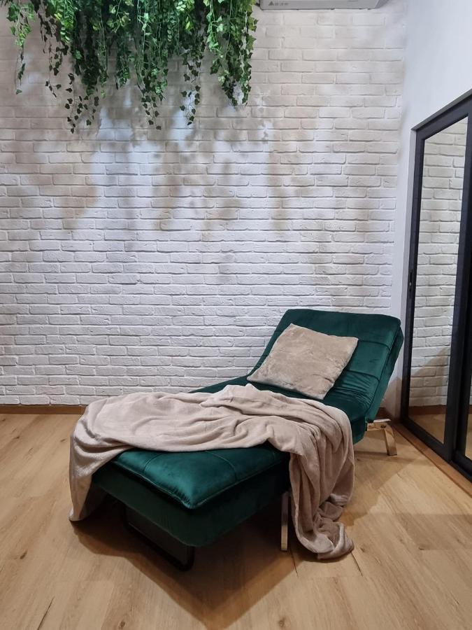 Casa Chiper - Attic Apartment With View ブラショフ エクステリア 写真